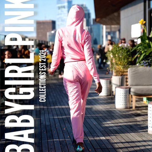 Juicy BABYGIRL PINK Reflective Drawstring Pocket Detail Hoodie & Sweatpants Set - Picture 3 of 7